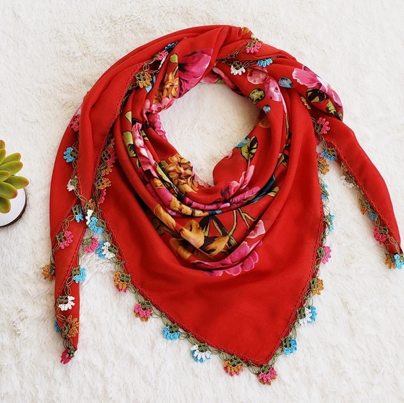 Accessories - 🌟HP🌟Exotic Hand Made Needle Lace Scarf